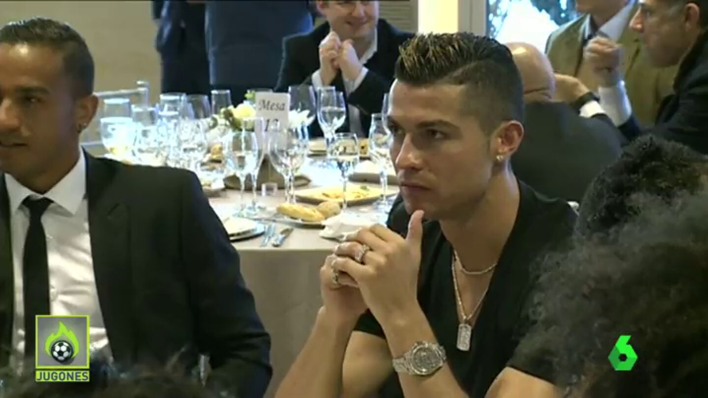 Frame 27.431046 de: CristianoNeymarL6D