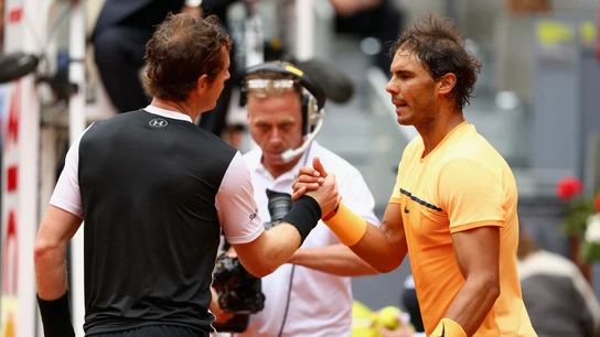 Andy Murray y Rafa Nadal se saludan después de jugar la semifinal del Mutua Madrid Open Andy Murray y Rafa Nadal se saludan después de jugar la semifinal del Mutua Madrid Open