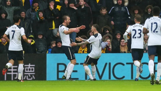 Harry Kane celebra uno de sus dos goles contra el Watford Harry Kane celebra uno de sus dos goles contra el Watford
