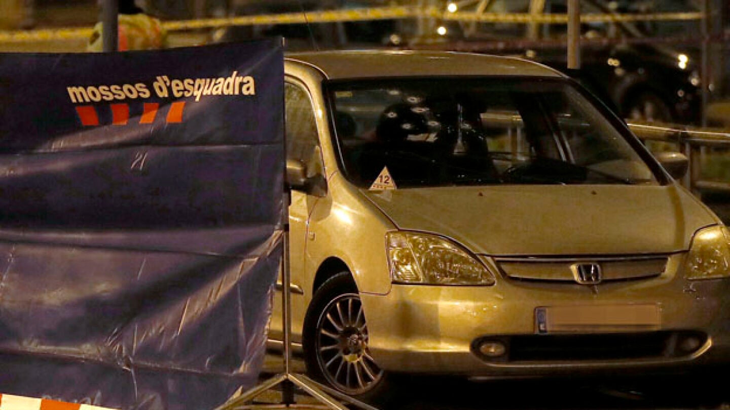 Escena del tiroteo en la avenida Meridiana de Barcelona 