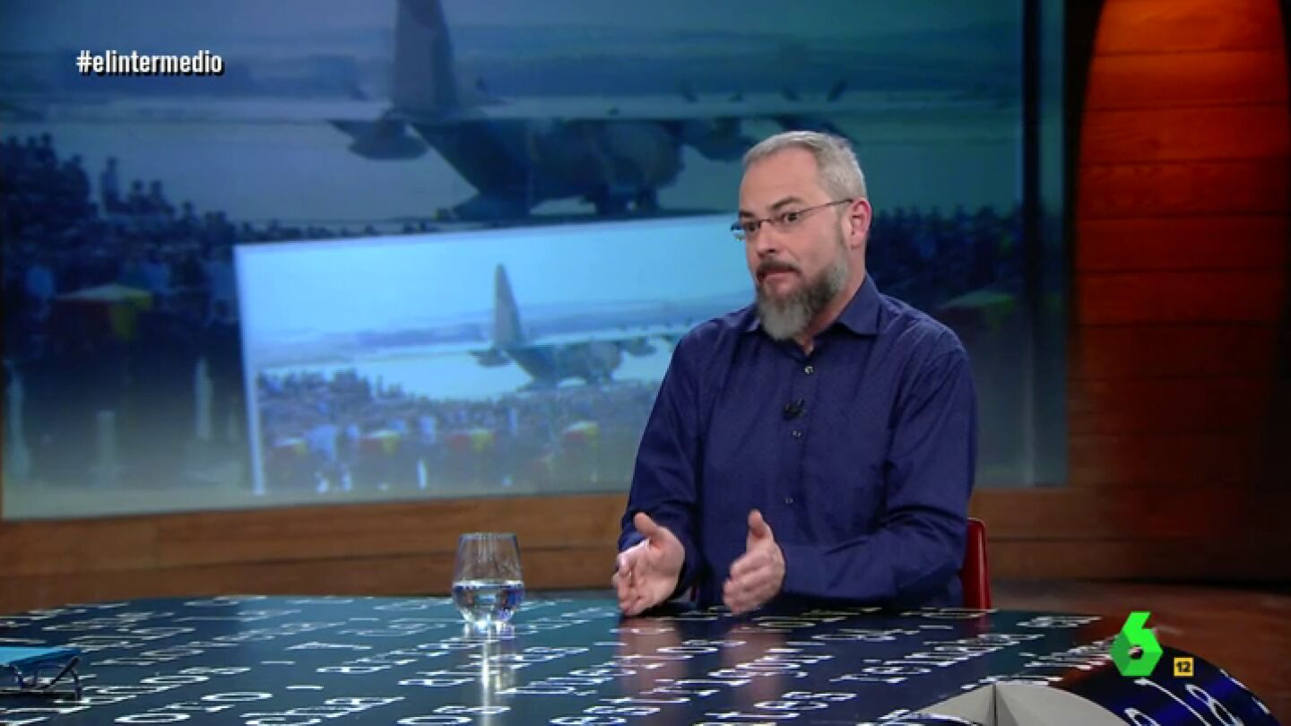 Frame 57.053758 de: rajoy