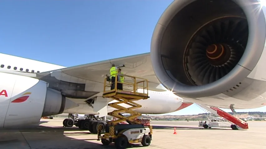 Frame 15.735816 de: Iberia e Iberia Express han sido las aerolíneas más puntuales del mundo en 2016