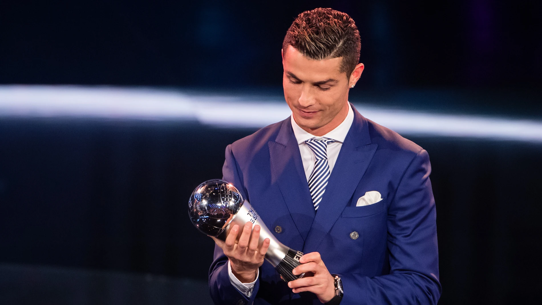 Cristiano Ronaldo recoge el Premio 'The Best'