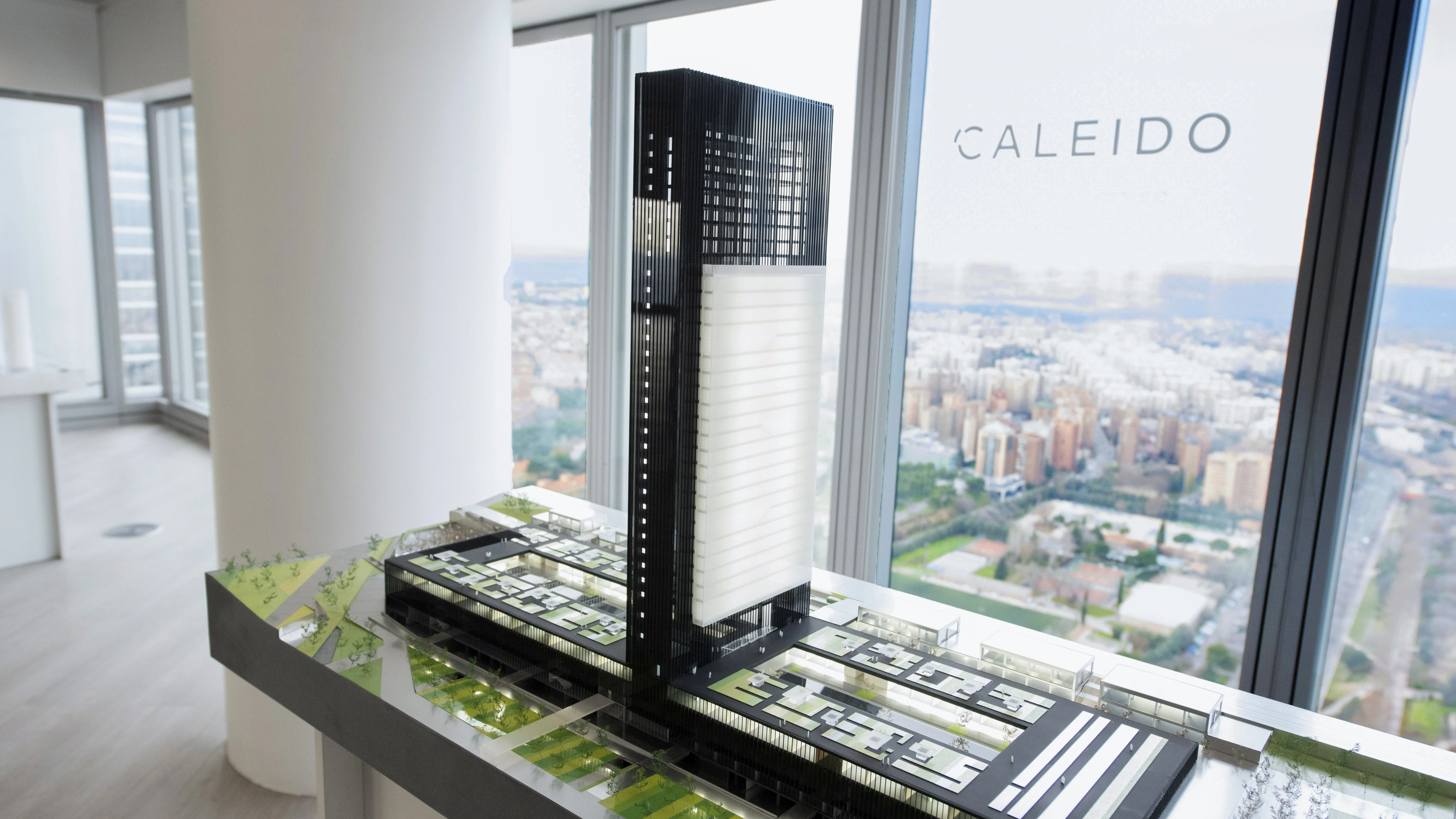 Maqueta de la quinta torre de la Castellana Maqueta de la quinta torre de la Castellana