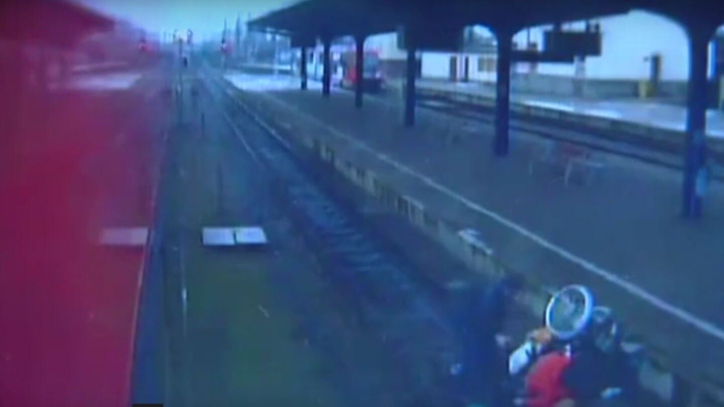 Ataque a una mujer en silla de ruedas en Polonia