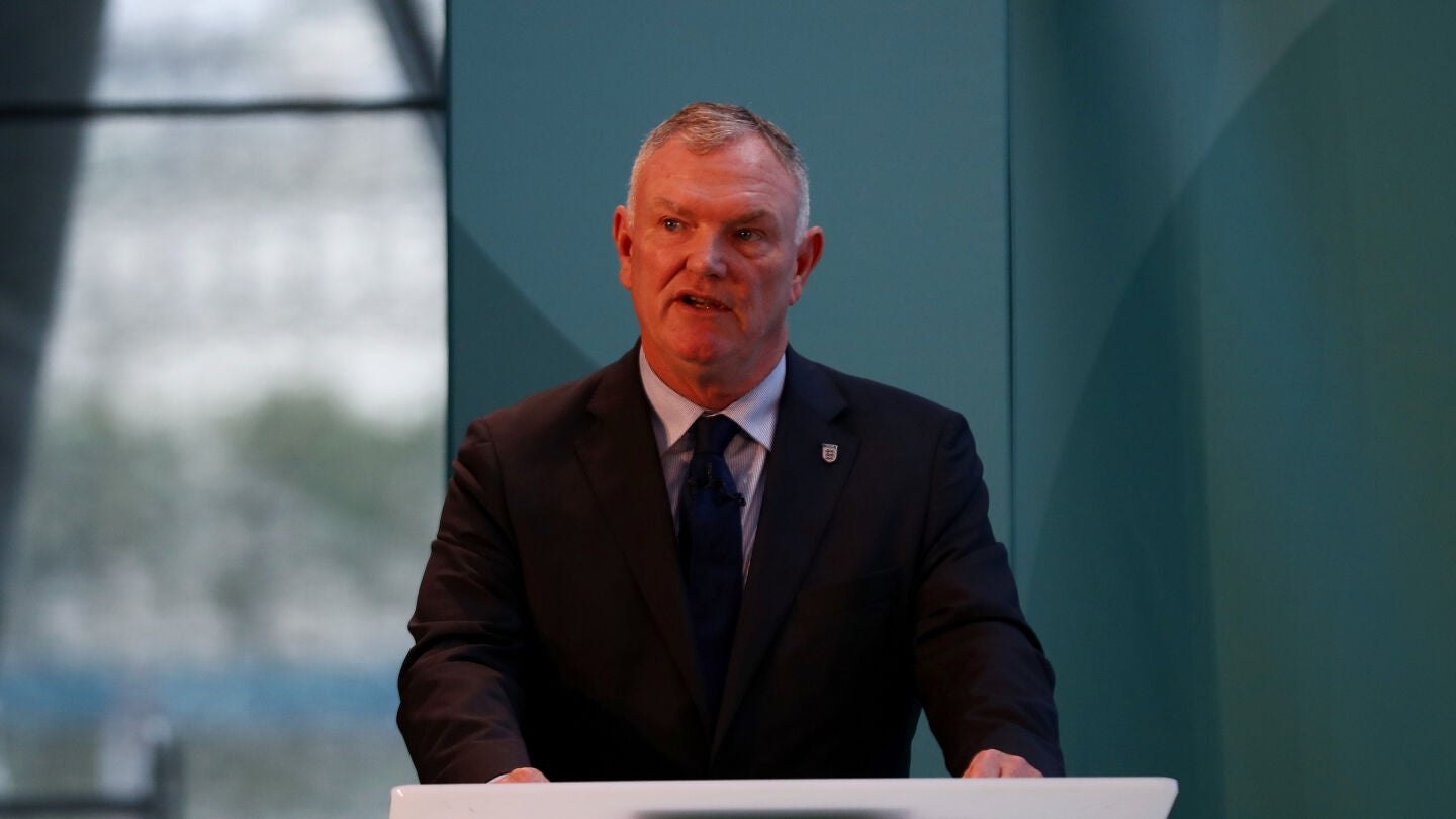 Greg Clarke, presidente de la Federaci&oacute;n inglesa