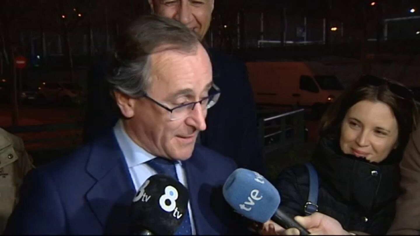 Frame 0.0 de: Alfonso Alonso: &ldquo;Nuestros sistemas de elecci&oacute;n son los m&aacute;s abiertos que hay en toda Espa&ntilde;a; son solo 100 avales para presentarse&rdquo;
