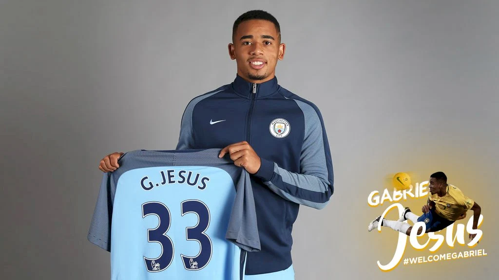 Gabriel Jesús posa con la camiseta del Manchester City Gabriel Jesús posa con la camiseta del Manchester City