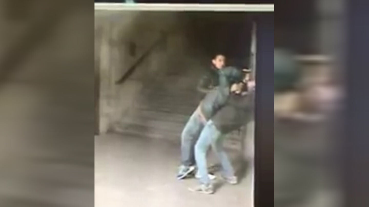 Robo en el Metro de Madrid con la t&eacute;cnica del 'matale&oacute;n'