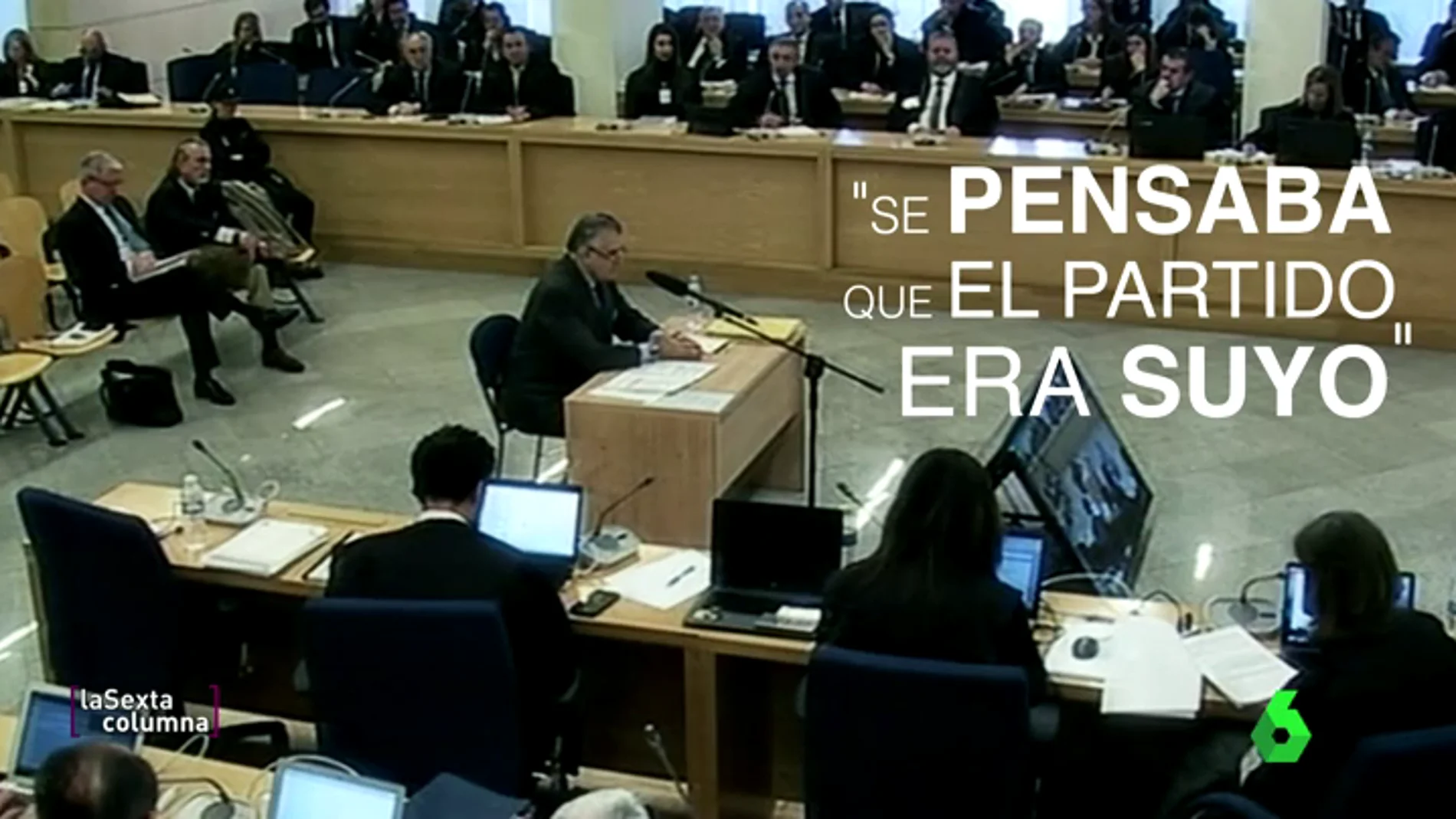 Frame 112.100332 de: Bárcenas VS Correa, el gran combate del juicio Gürtel se disputa en la Audiencia Nacional