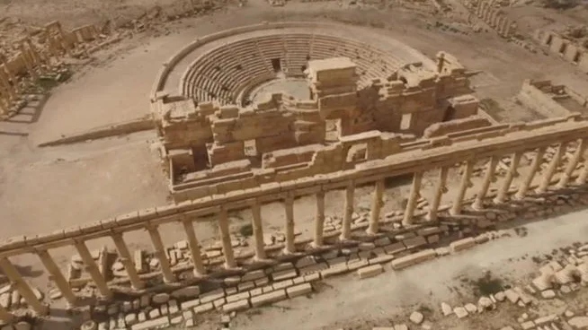 Imagen aérea del teatro romano de Palmira