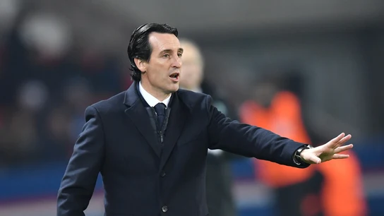 Emery durante un partido con el PSG Emery durante un partido con el PSG