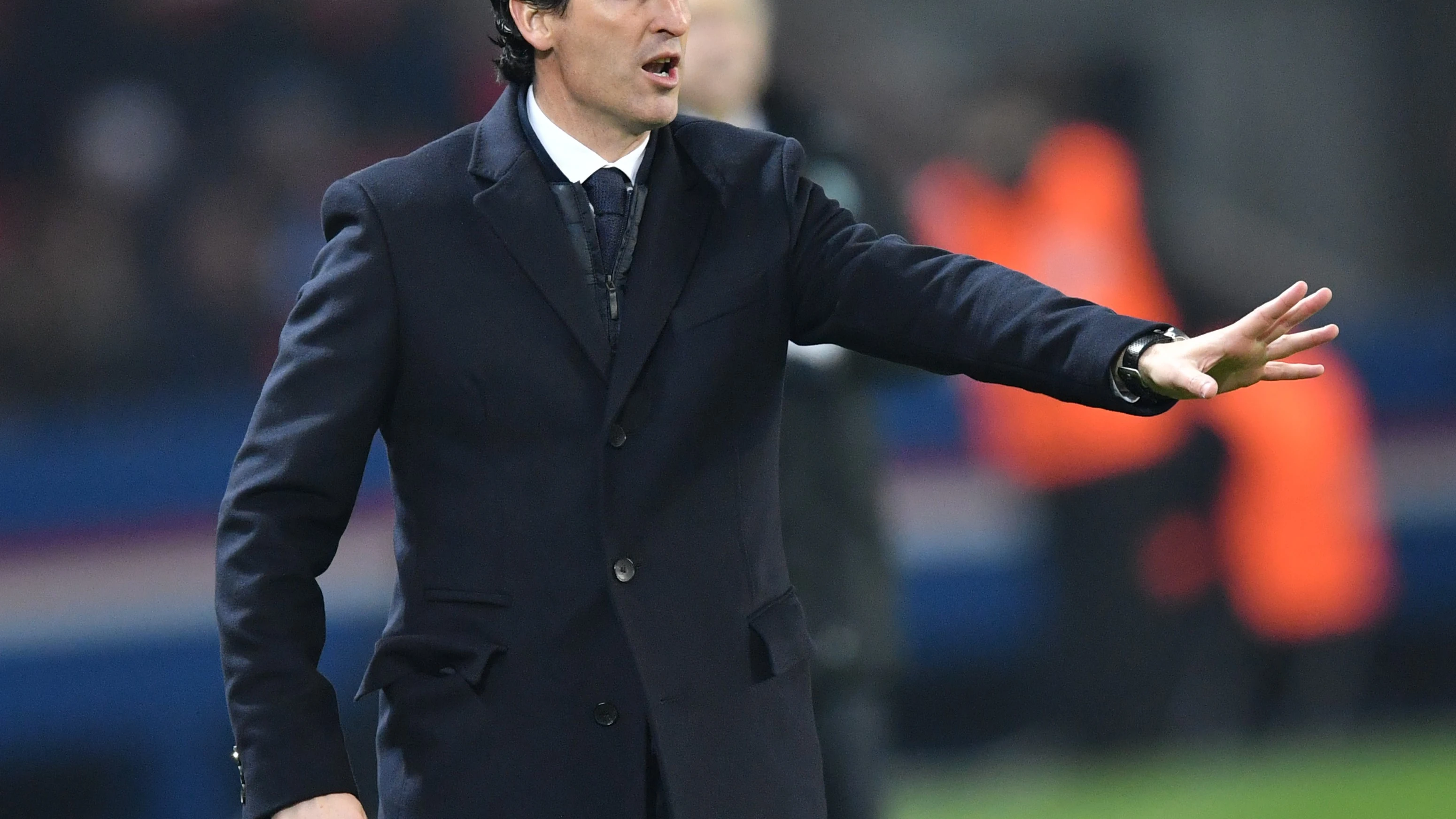 Emery durante un partido con el PSG Emery durante un partido con el PSG