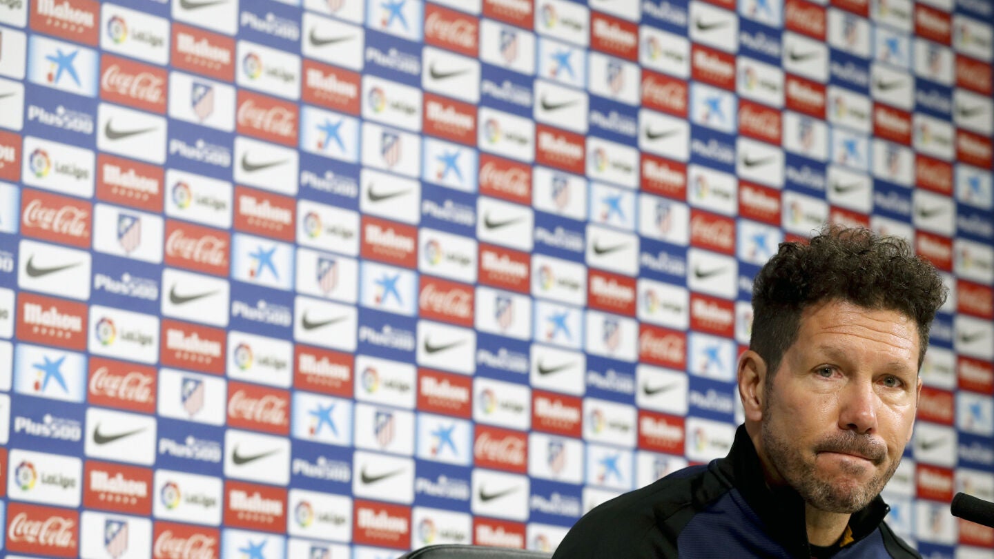 Simeone, durante la rueda de prensa