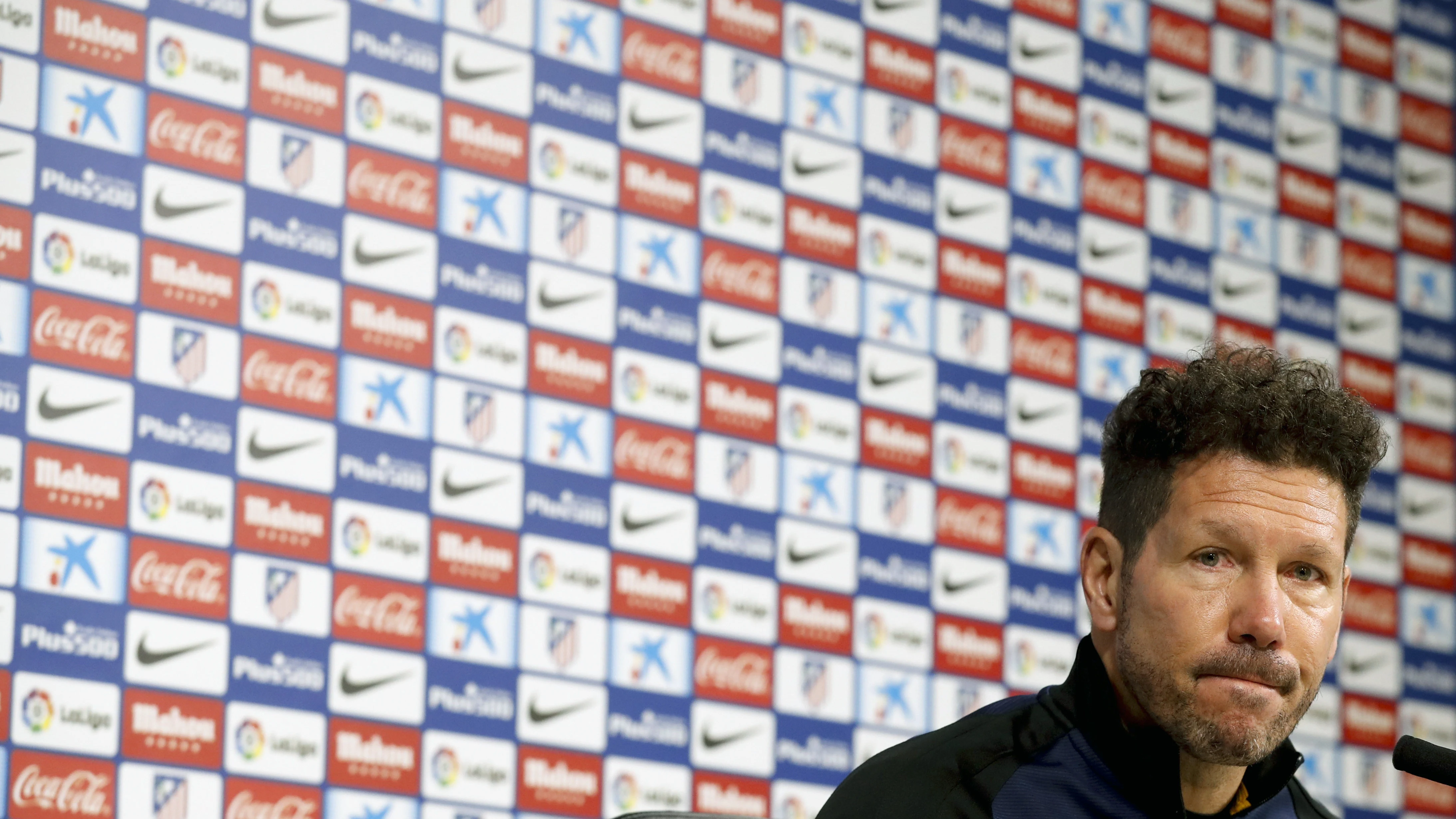 Simeone, durante la rueda de prensa Simeone, durante la rueda de prensa