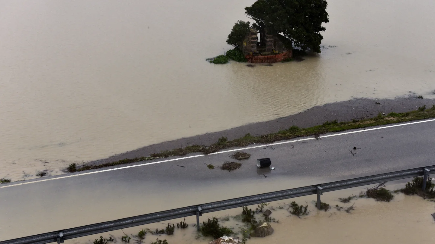 Campos y una carretera inundados en el municipio de Montuiri (Mallorca) que ha quedado incomunicado debido a las fuertes lluvias en la isla Campos y una carretera inundados en el municipio de Montuiri (Mallorca) que ha quedado incomunicado debido a las fuertes lluvias en la isla
