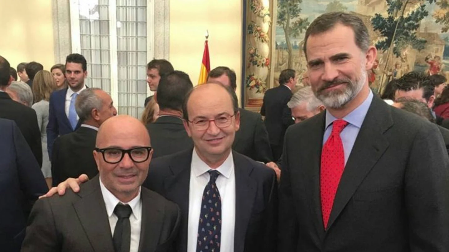 José Castro, con Sampaoli y el Rey Felipe VI José Castro, con Sampaoli y el Rey Felipe VI