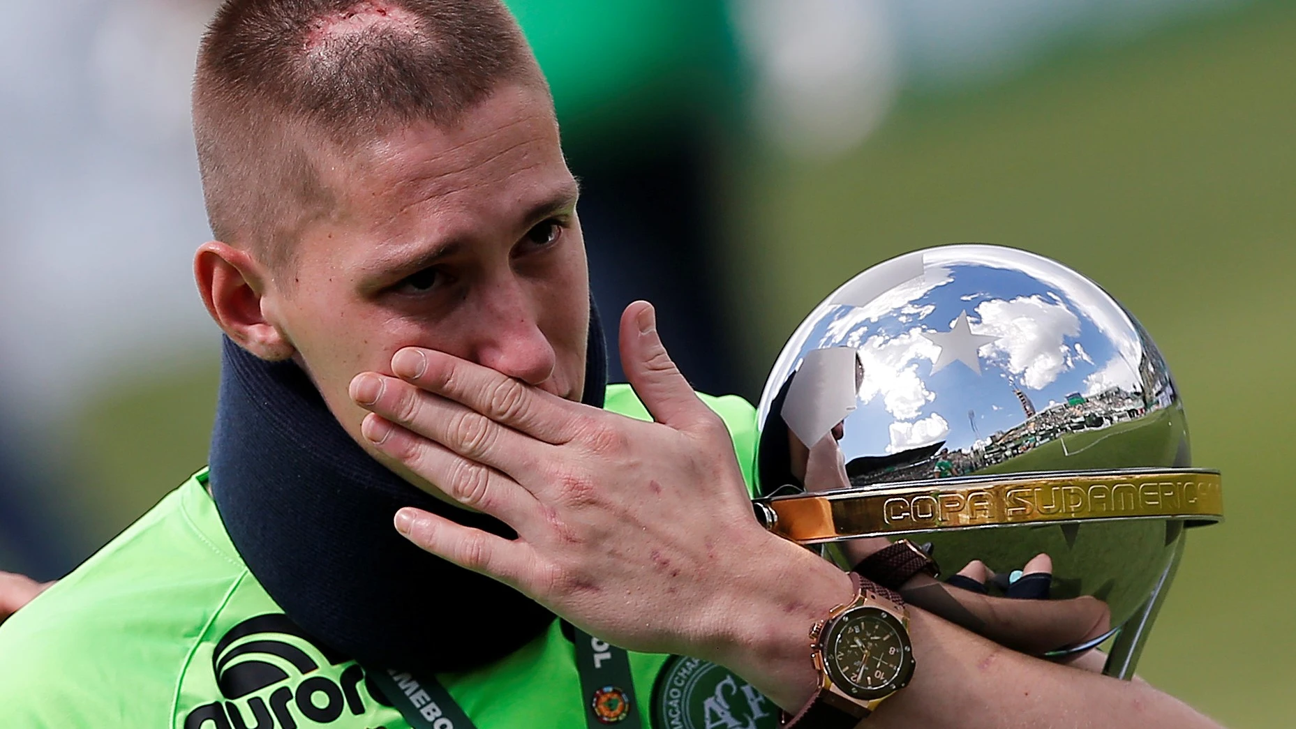 Jackson Follmann, con la Copa Sudamericana