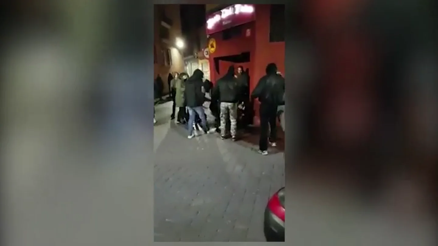 Frame 1.616642 de: Detienen a dos jóvenes por una brutal agresión a una chica de 19 años en Murcia Frame 1.616642 de: Detienen a dos jóvenes por una brutal agresión a una chica de 19 años en Murcia