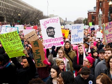 Marcha multitudinaria de mujeres anti Donald Trump Marcha multitudinaria de mujeres anti Donald Trump