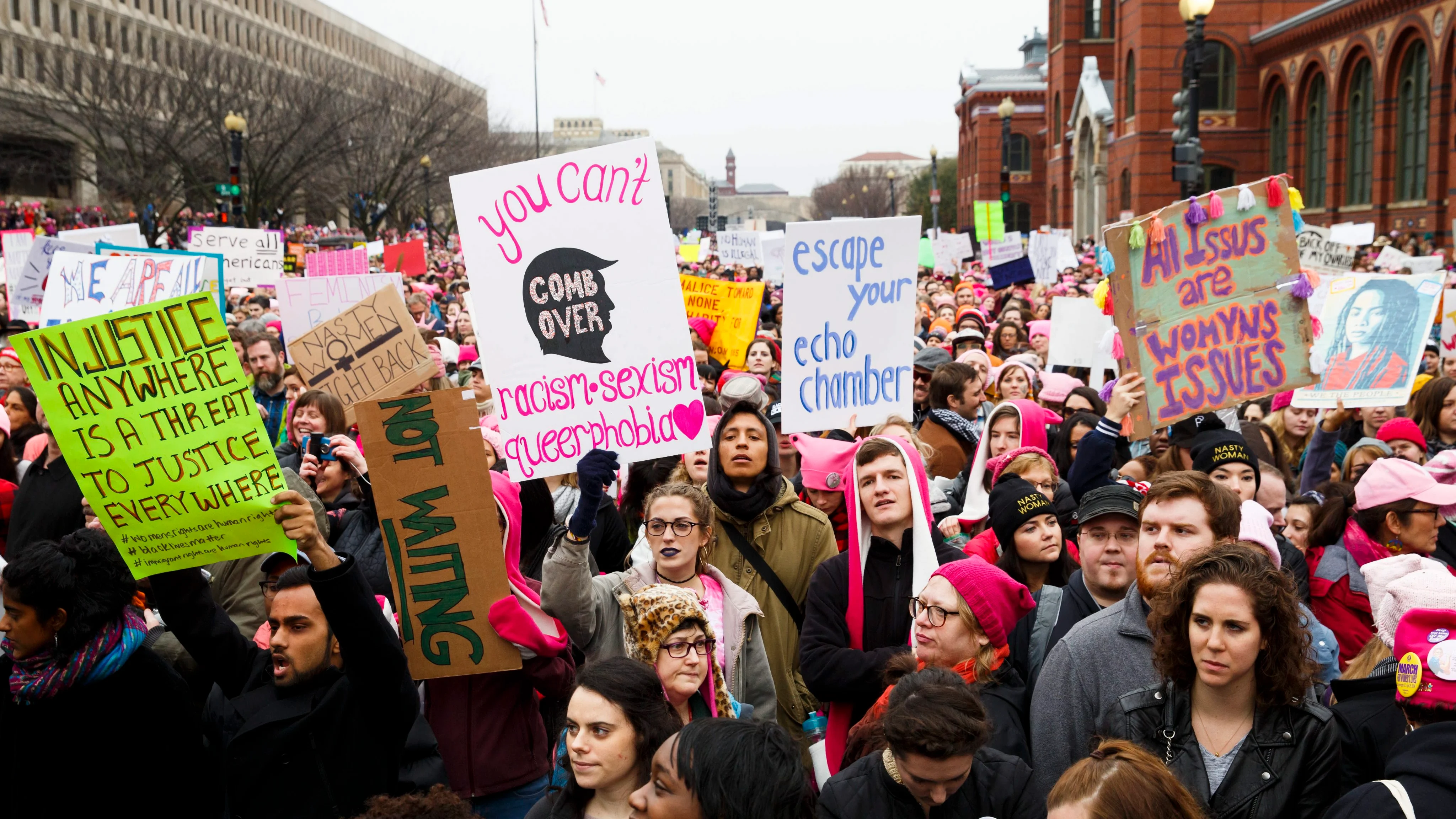 Marcha multitudinaria de mujeres anti Donald Trump