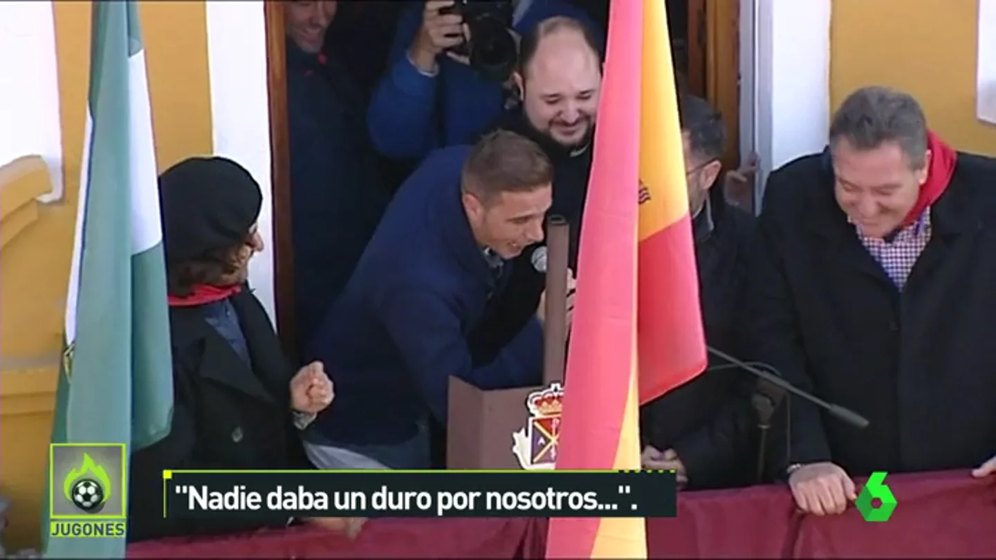 Frame 8.310957 de: La magistral imitación de Manuel Ruiz de Lopera que se ha hecho viral: "¡Estábamos en la UVI!" Frame 8.310957 de: La magistral imitación de Manuel Ruiz de Lopera que se ha hecho viral: "¡Estábamos en la UVI!"