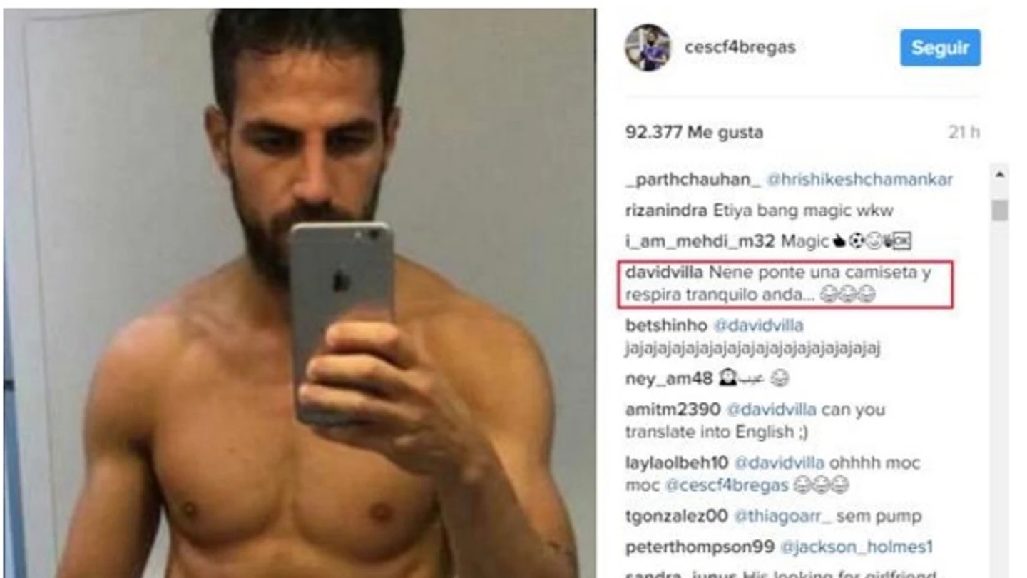 Troleo de David Villa a Cesc Fábregas Troleo de David Villa a Cesc Fábregas