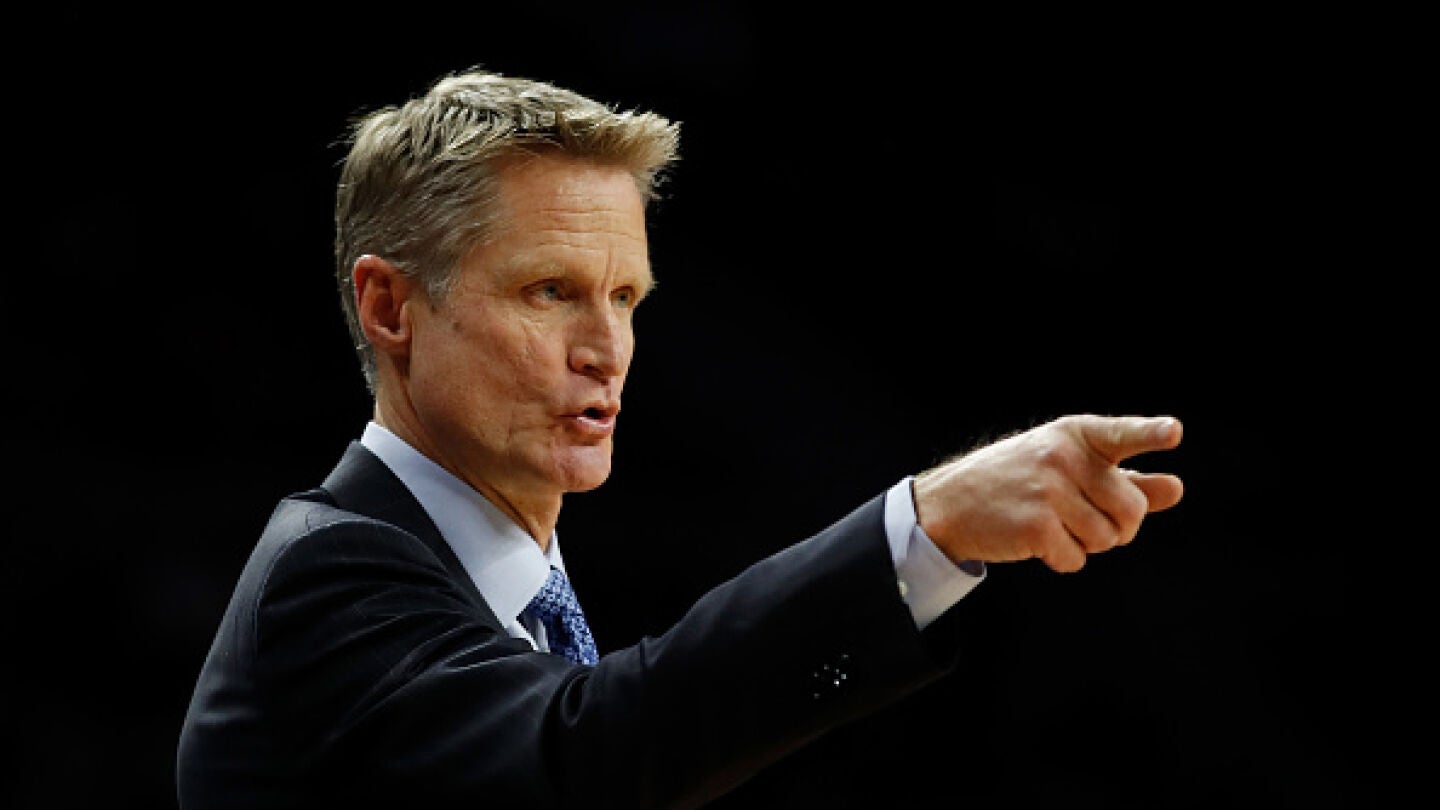 Steve Kerr, entrenador de la Warriors