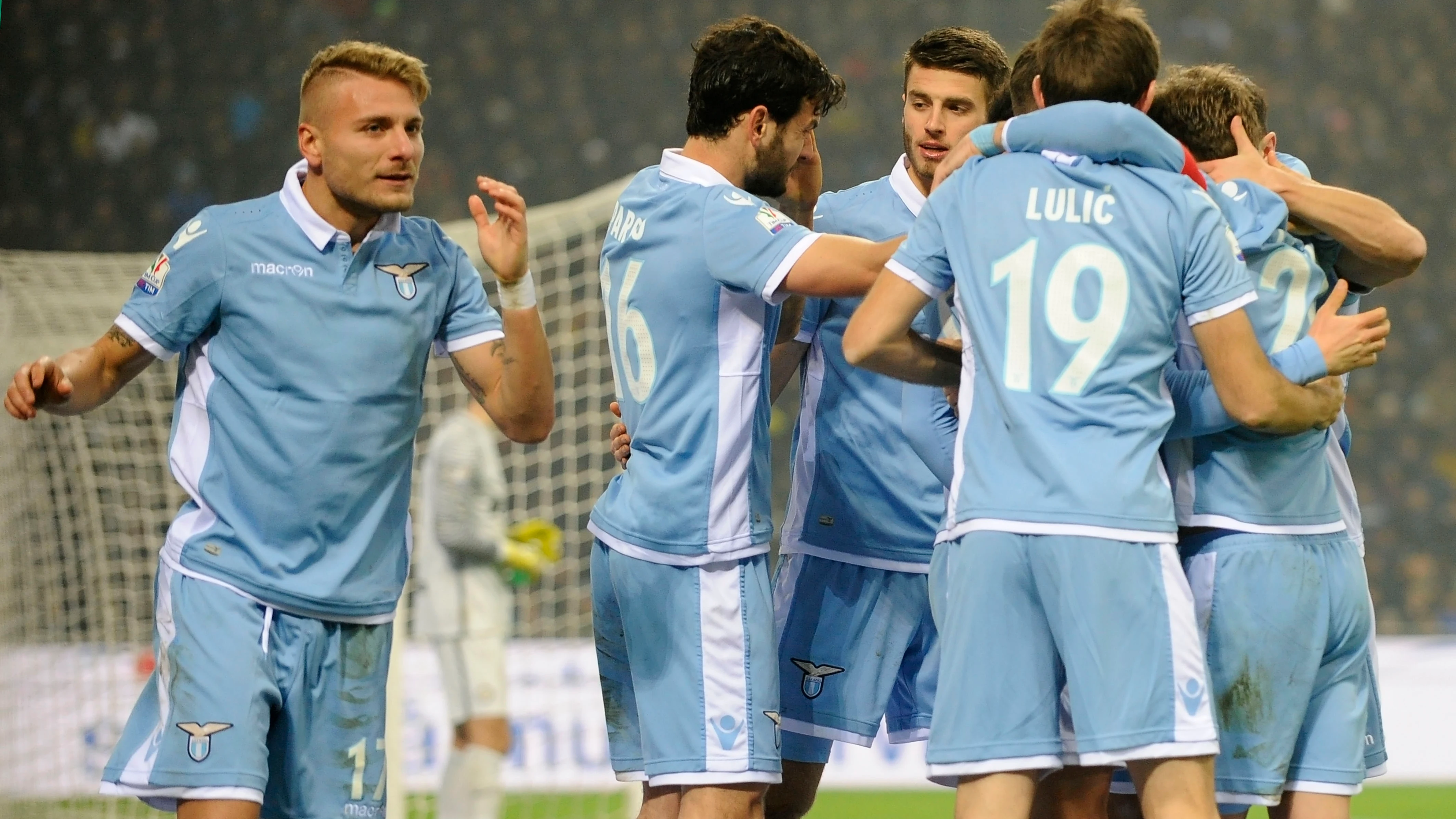 Los jugadores de la Lazio celebrando uno de los goles frente al Inter