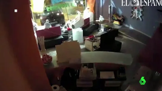 Frame 1.216639 de: alunizaje Frame 1.216639 de: alunizaje