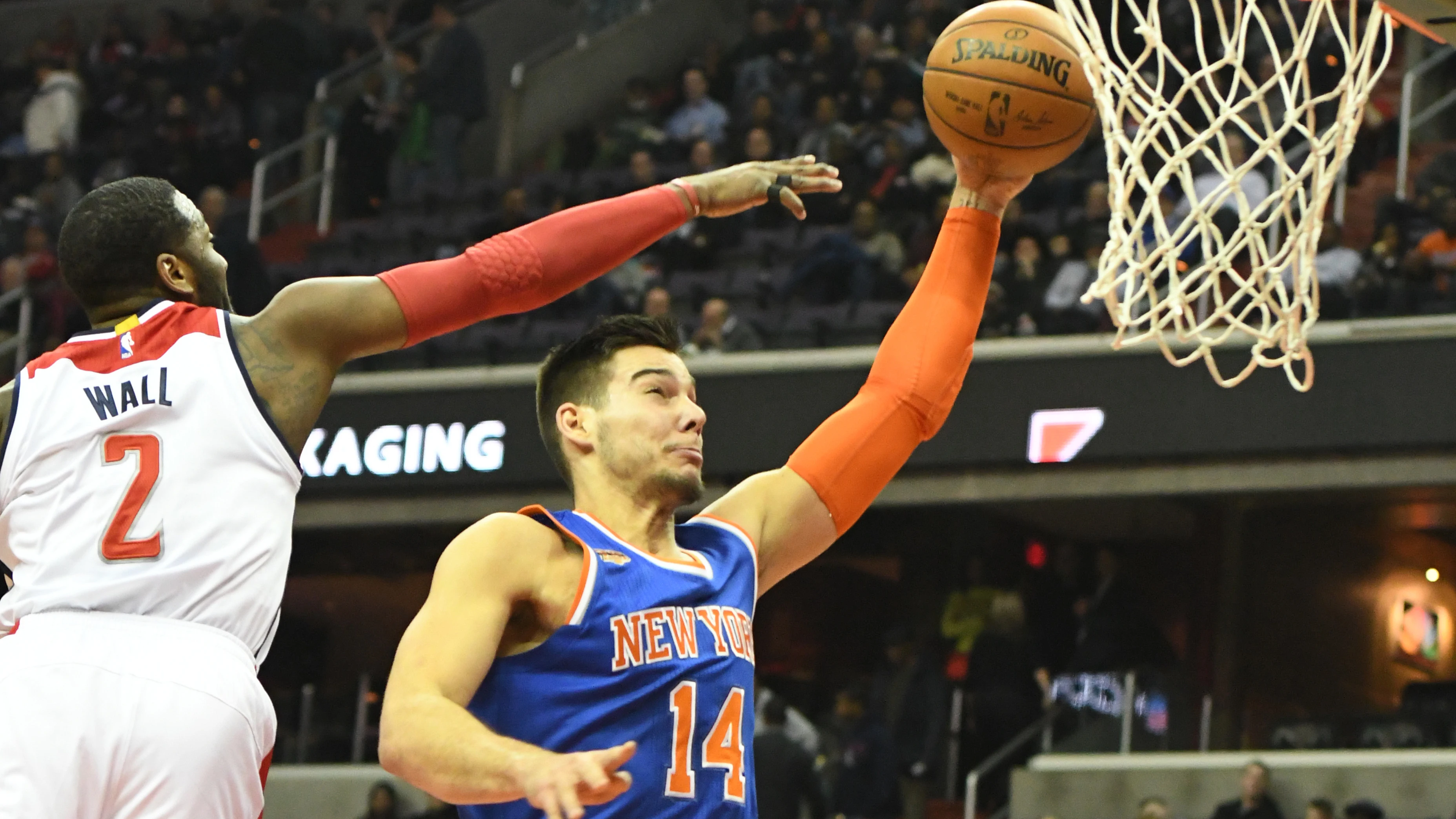 Mate de Willy Hernangómez ante los Wizards