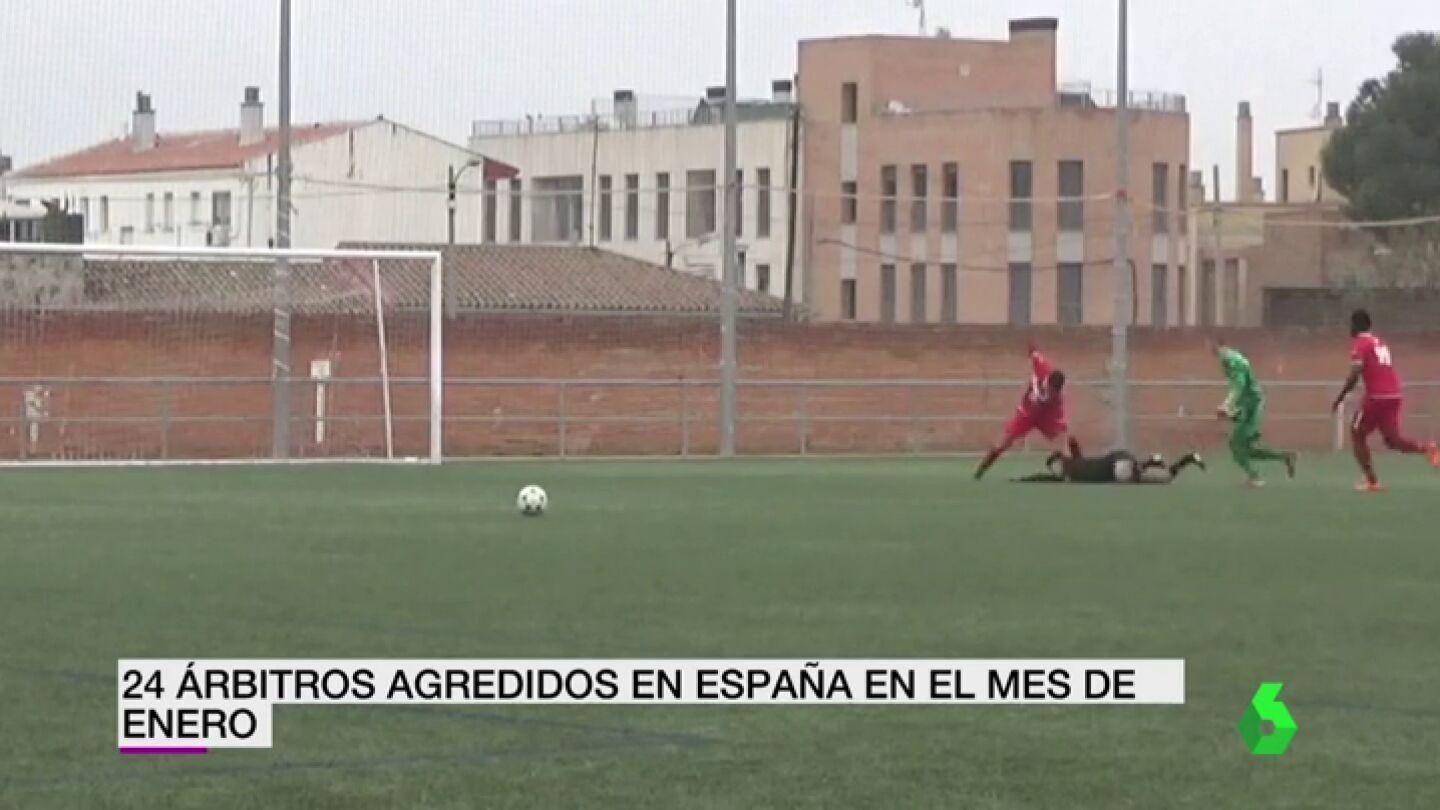 Frame 3.640126 de: Un total de 24 &aacute;rbitros han sido agredidos en Espa&ntilde;a durante el mes de enero, una cifra r&eacute;cord