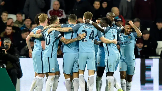 El Manchester City celebrando uno de sus goles El Manchester City celebrando uno de sus goles