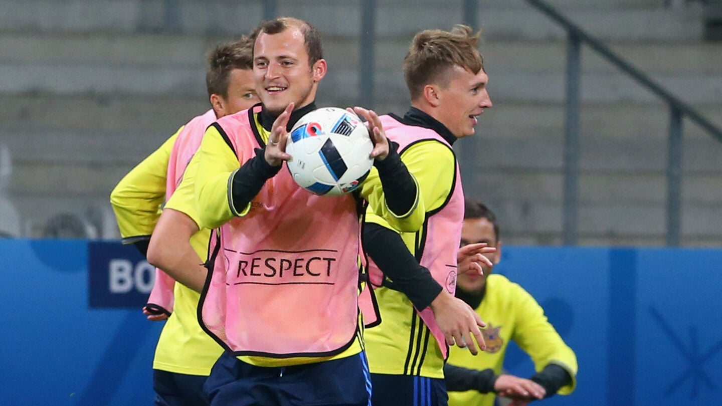 Zozulya, durante un entrenamiento con Ucrania