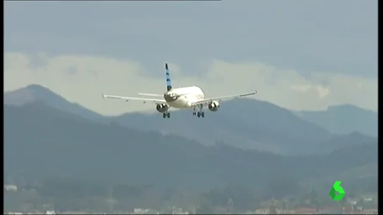 Frame 15.319916 de: aviones viento Frame 15.319916 de: aviones viento