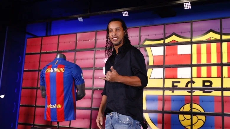 Ronaldinho, en su presentación como embajador del Barcelona