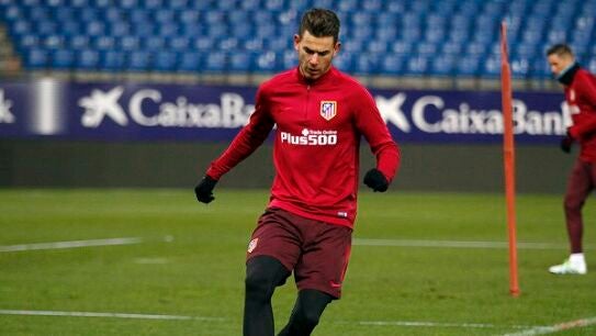 Lucas Hern&aacute;ndez durante un entrenamiento con el Atl&eacute;tico de Madrid
