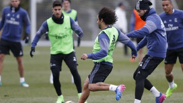 Marcelo en un entrenamiento con el Real Madrid