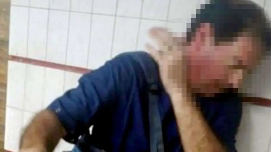 Imagen del hombre detenido al ser expulsado del tren