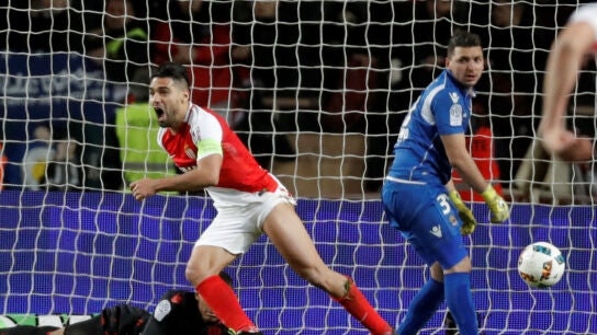 Falcao le marca un gol al Niza