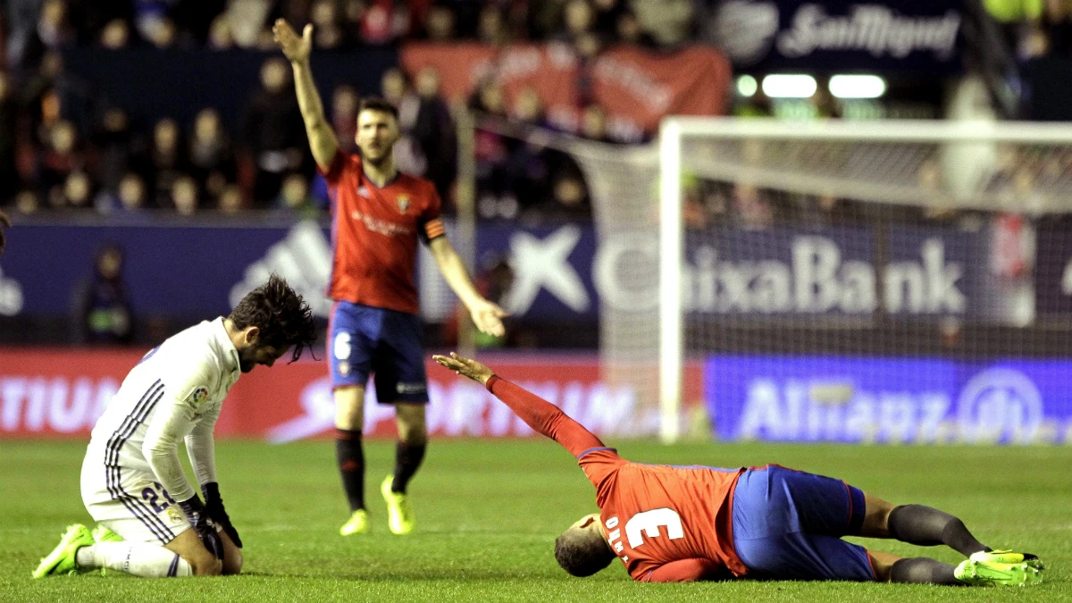 Isco, de rodillas ante Tano