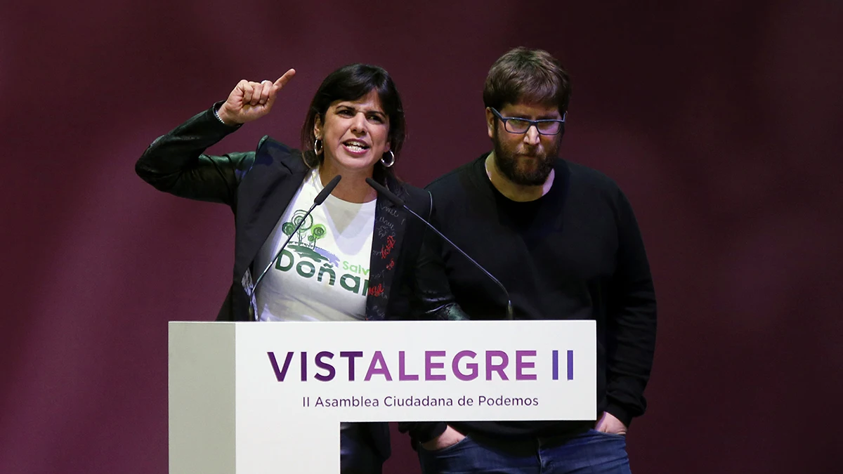Teresa Rodríguez y Miguel Urbán Teresa Rodríguez y Miguel Urbán durante su intervención en Vistalegre II