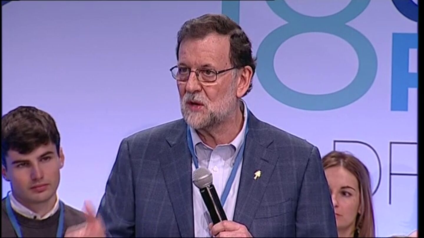 Frame 303.878533 de: RAJOY