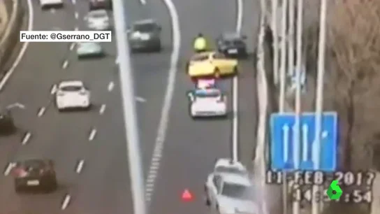 Frame 23.506525 de: coche Frame 23.506525 de: coche