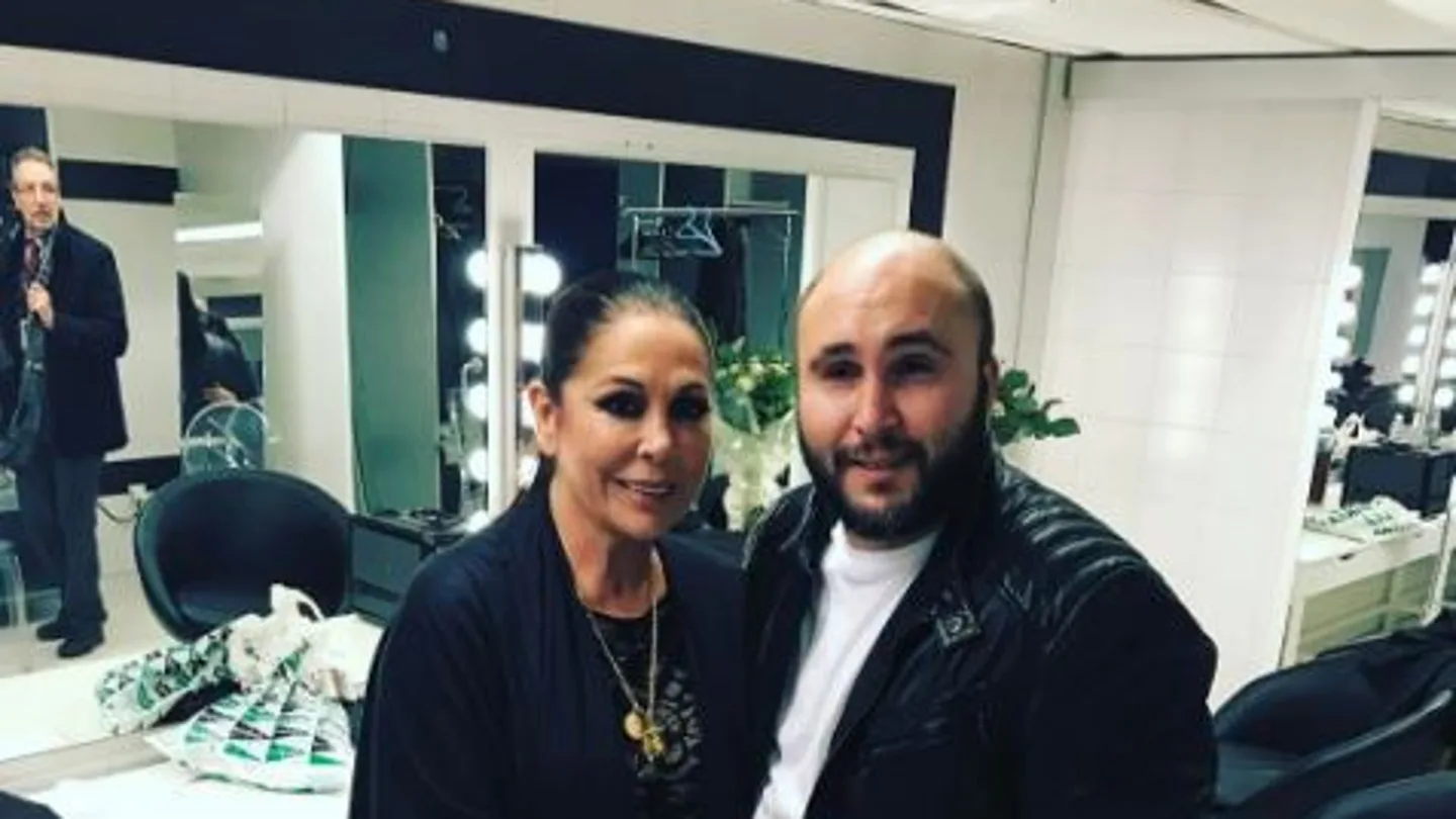 Isabel Pantoja y su hijo Kiko Rivera En el concierto de Isabel Pantoja en Madrid