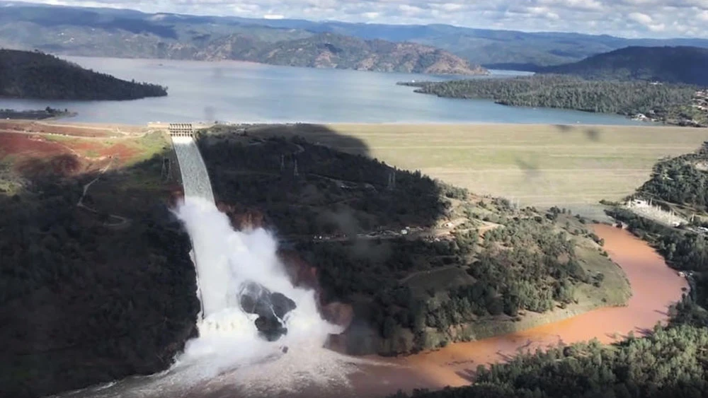 Presa Oroville, California