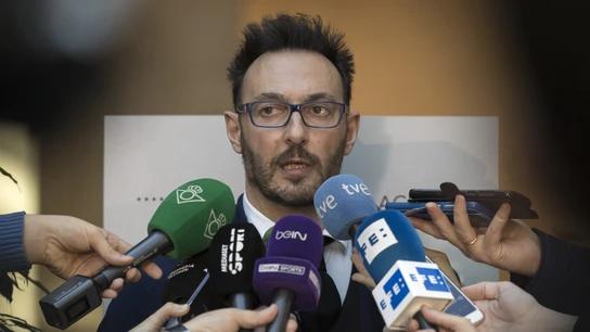 Jose Lorenzo, representante de Zozulya Jose Lorenzo, representante de Zozulya