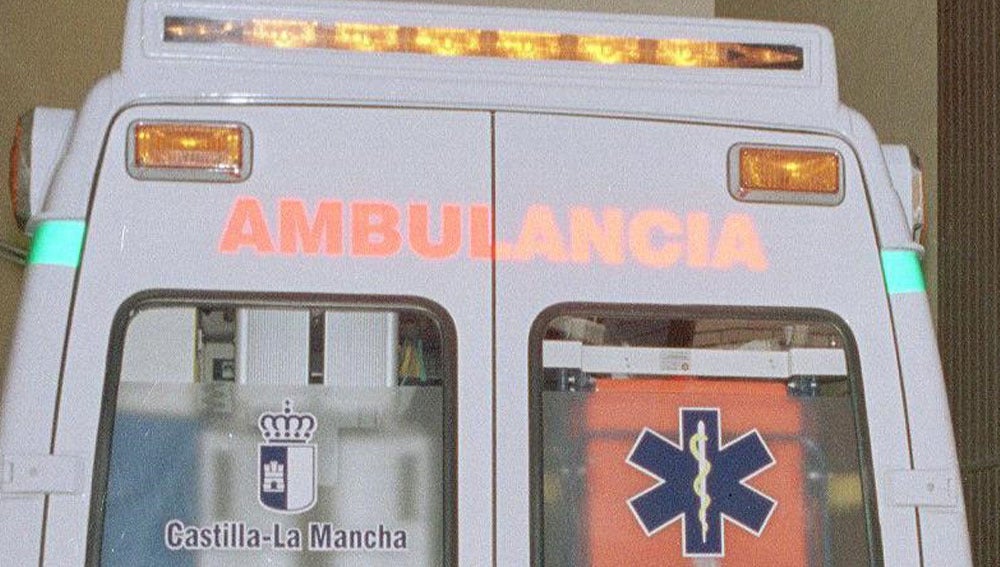 Imagen de archivo de una ambulancia de Castilla-La Mancha
