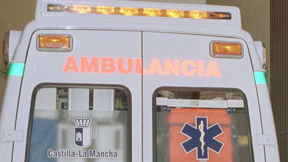 Imagen de archivo de una ambulancia de Castilla-La Mancha