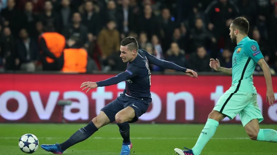 Draxler anota el 2-0 ante el Barcelona Draxler anota el 2-0 ante el Barcelona